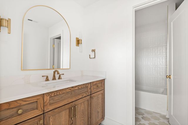 6554 Marauder Dr, Nashville, TN 37209