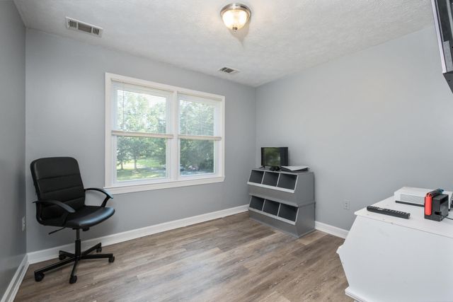 16998 E SUMMIT AVE, Elkton, VA 22827