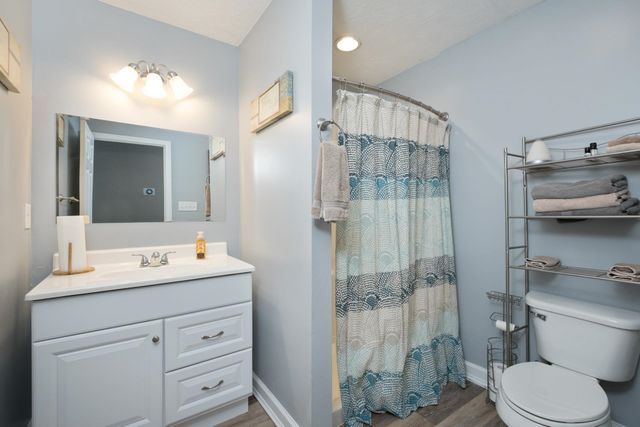 16998 E SUMMIT AVE, Elkton, VA 22827