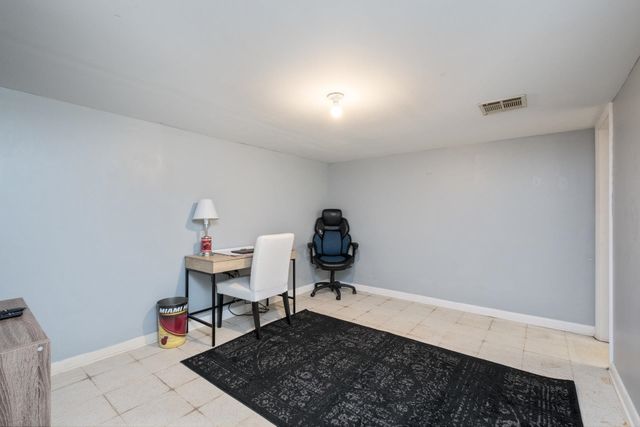 16998 E SUMMIT AVE, Elkton, VA 22827