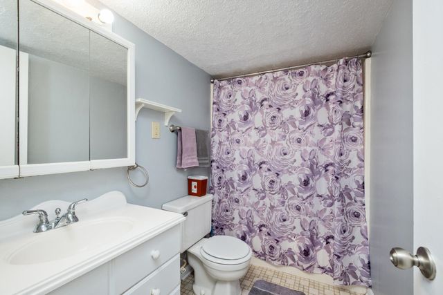 16998 E SUMMIT AVE, Elkton, VA 22827