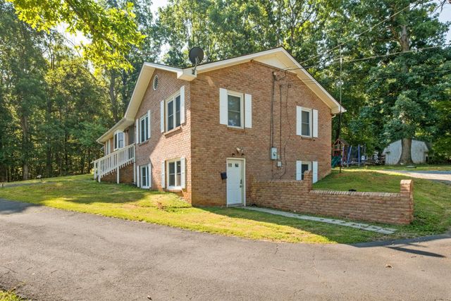16998 E SUMMIT AVE, Elkton, VA 22827