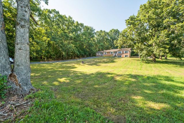 16998 E SUMMIT AVE, Elkton, VA 22827