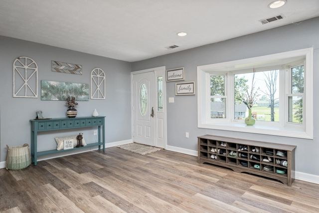 16998 E SUMMIT AVE, Elkton, VA 22827