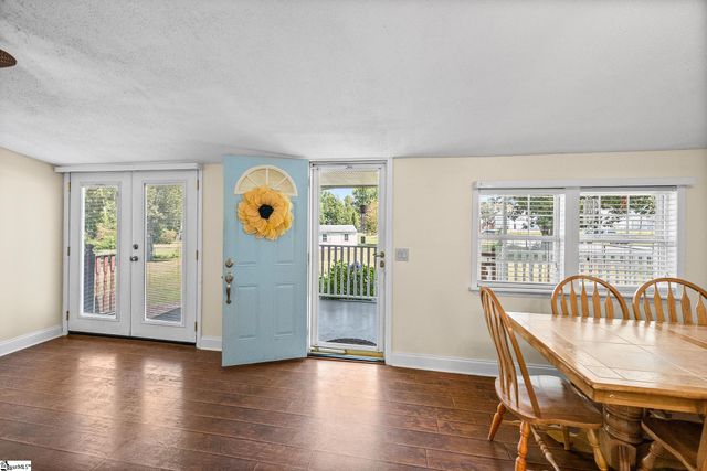 112 Bert Court, Greer, SC 29651