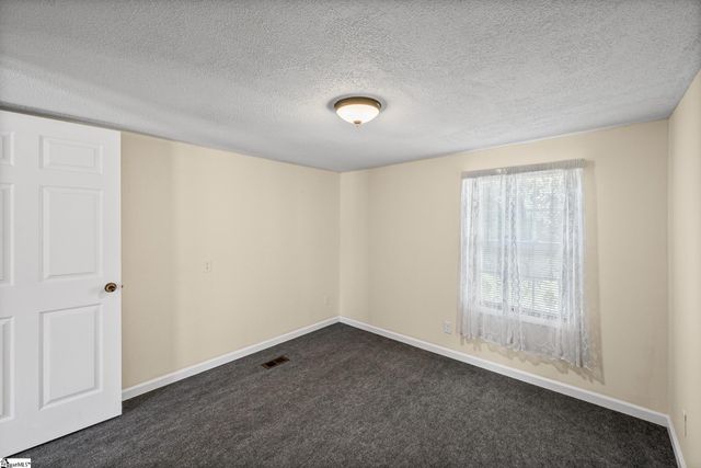 112 Bert Court, Greer, SC 29651