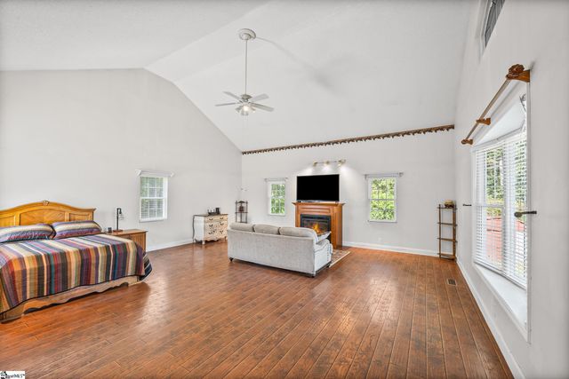 112 Bert Court, Greer, SC 29651