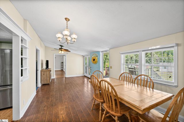 112 Bert Court, Greer, SC 29651