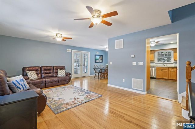 303 Pershing Avenue, Ridgewood, NJ 07450