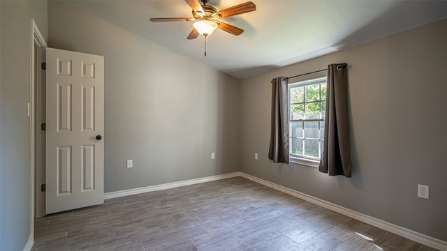 3300 Hilltop Road, Granbury, TX 76048