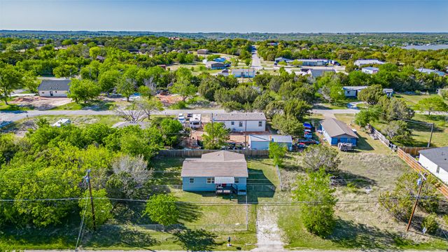3300 Hilltop Road, Granbury, TX 76048