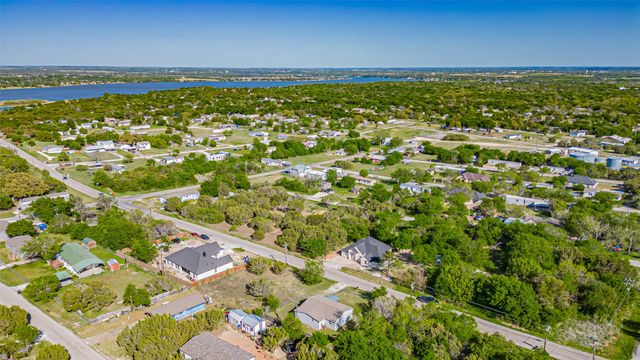 3300 Hilltop Road, Granbury, TX 76048