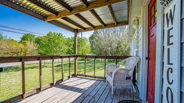 3300 Hilltop Road, Granbury, TX 76048
