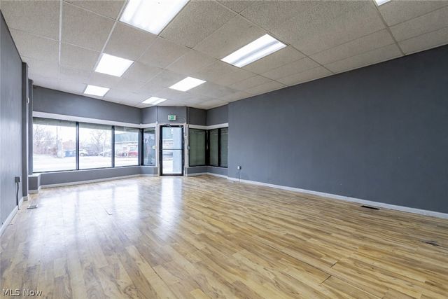 8403 Detroit Avenue, Cleveland, OH 44102