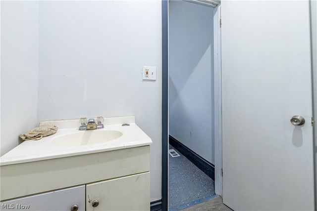 8403 Detroit Avenue, Cleveland, OH 44102