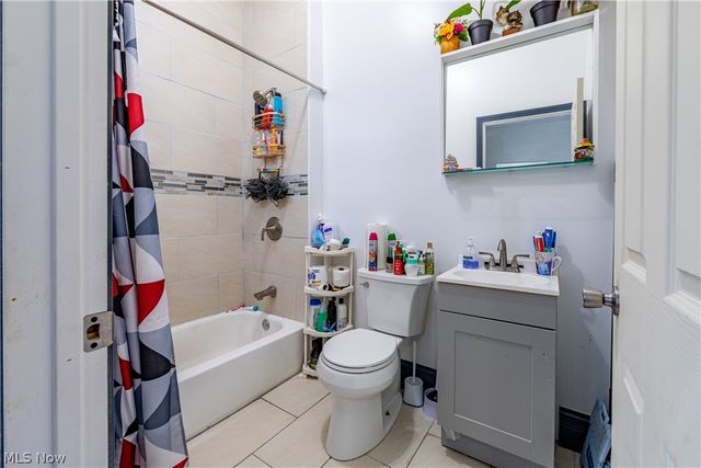 8403 Detroit Avenue, Cleveland, OH 44102