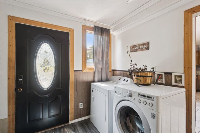 10374 Douglas Road, Osceola, IN 46561