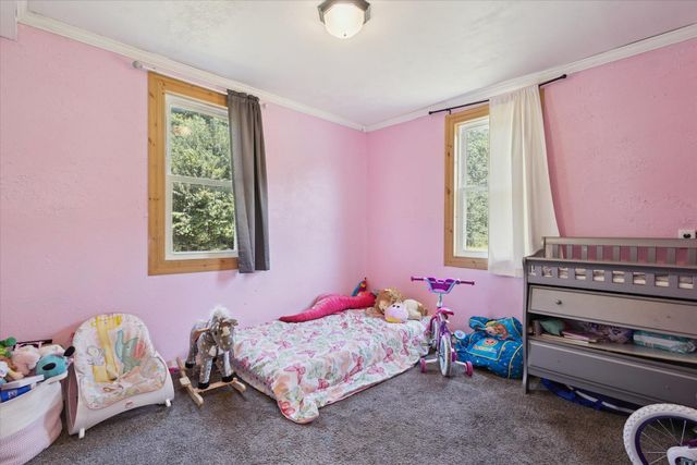 10374 Douglas Road, Osceola, IN 46561