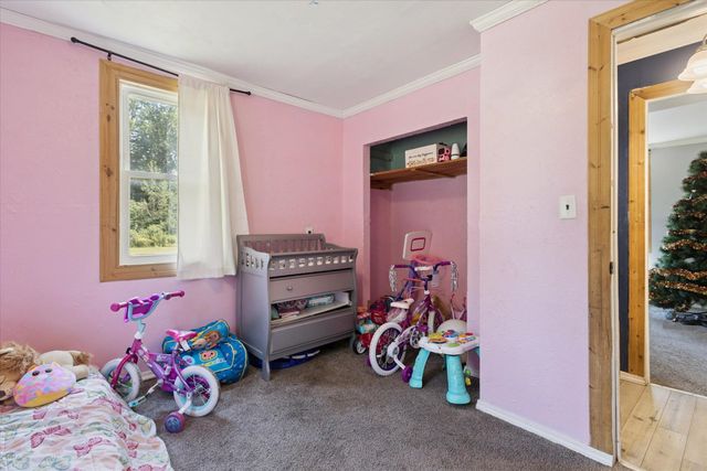 10374 Douglas Road, Osceola, IN 46561