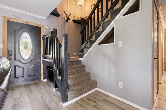 10374 Douglas Road, Osceola, IN 46561