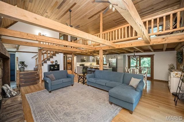 8 Whippoorwill Court, Defiance, MO 63341
