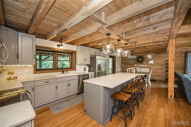 8 Whippoorwill Court, Defiance, MO 63341