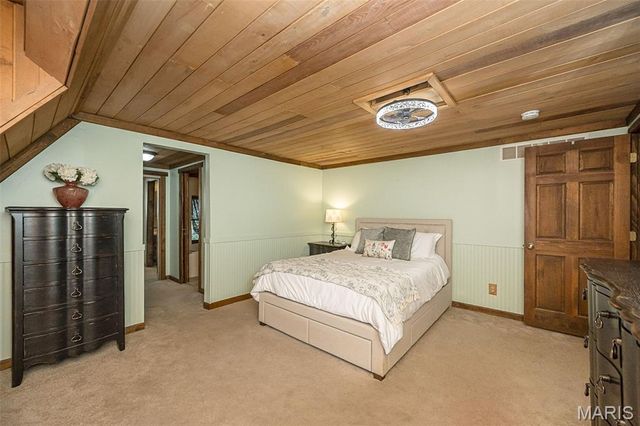 8 Whippoorwill Court, Defiance, MO 63341