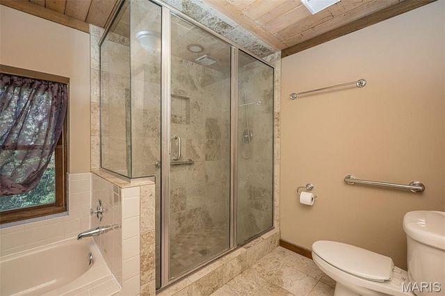 8 Whippoorwill Court, Defiance, MO 63341