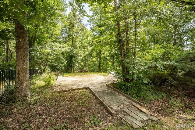 8 Whippoorwill Court, Defiance, MO 63341