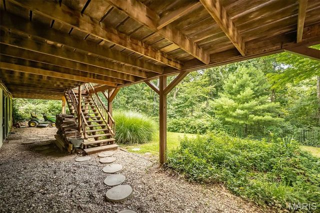 8 Whippoorwill Court, Defiance, MO 63341
