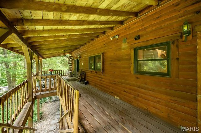 8 Whippoorwill Court, Defiance, MO 63341