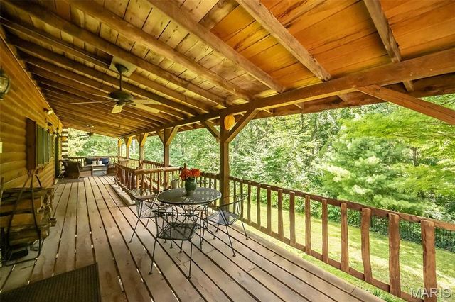 8 Whippoorwill Court, Defiance, MO 63341