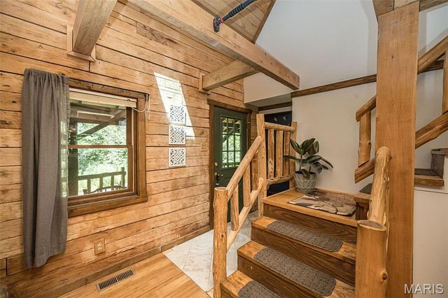 8 Whippoorwill Court, Defiance, MO 63341