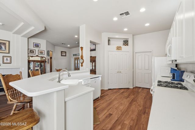 5056 W Spoonplant Court, Marana, AZ 85658