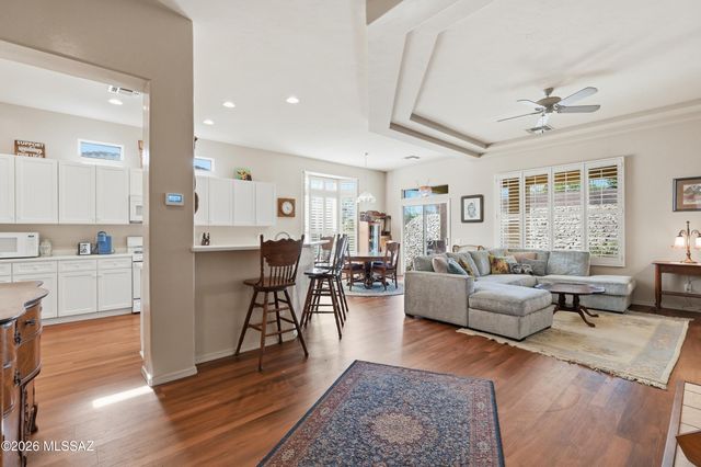 5056 W Spoonplant Court, Marana, AZ 85658