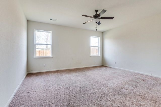 711 Milas Lane, Glenn Heights, TX 75154