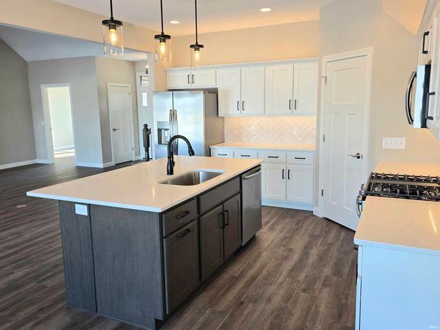 5348 Fair Creek Run, Fort Wayne, IN 46818