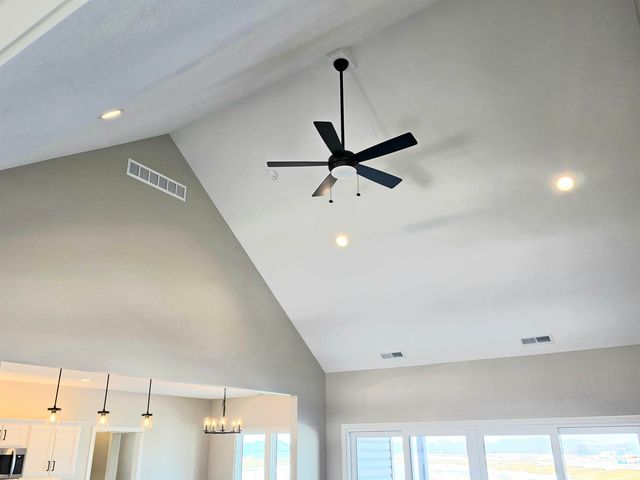 5348 Fair Creek Run, Fort Wayne, IN 46818