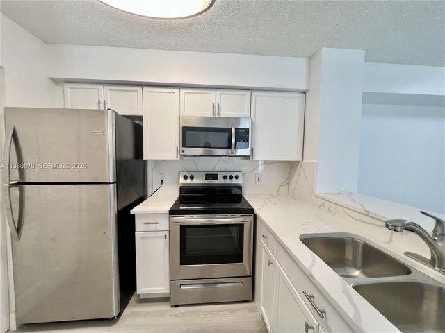 640 S Park Rd 12-4, Hollywood, FL 33021