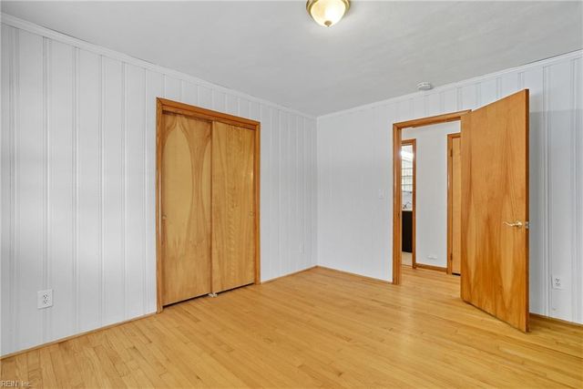 1052 Miles Standish RD, Virginia Beach, VA 23455