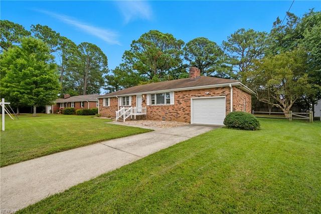 1052 Miles Standish RD, Virginia Beach, VA 23455
