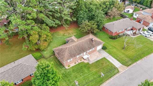 1052 Miles Standish RD, Virginia Beach, VA 23455