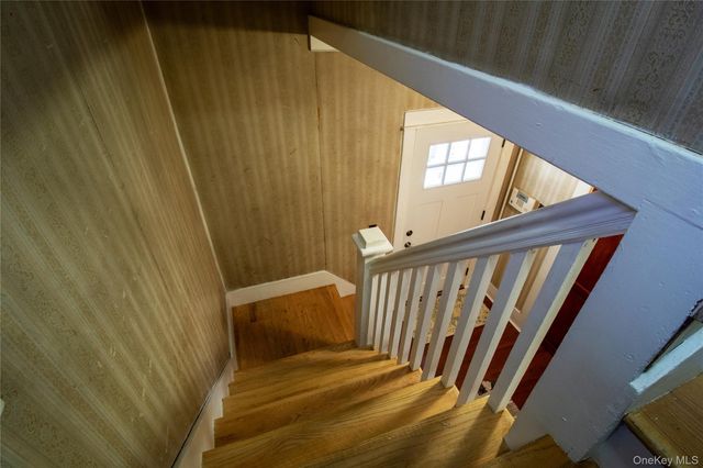 95 Scofield Street, Walden, NY 12586