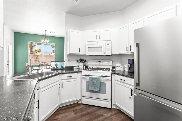7353 Ridge Star Court, Las Vegas, NV 89131