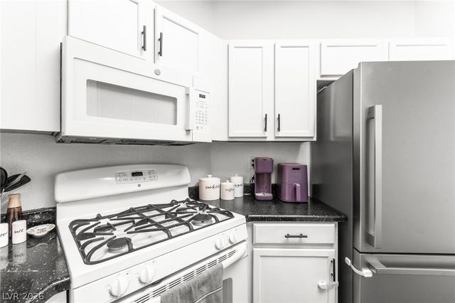7353 Ridge Star Court, Las Vegas, NV 89131