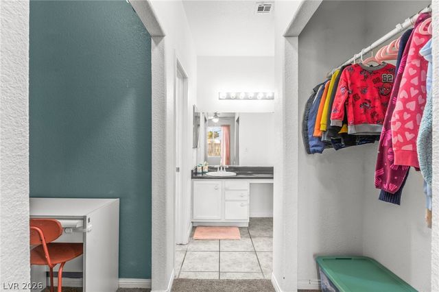 7353 Ridge Star Court, Las Vegas, NV 89131