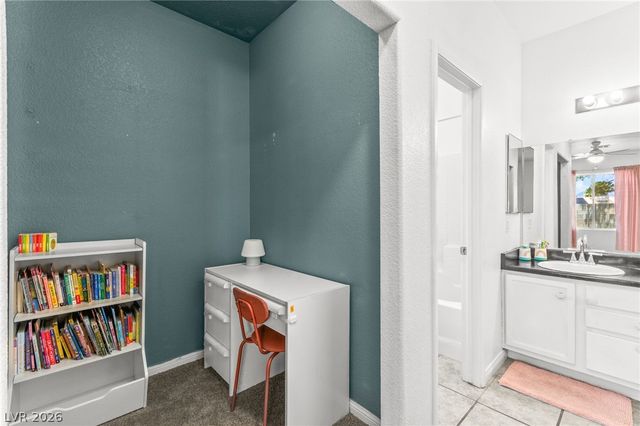 7353 Ridge Star Court, Las Vegas, NV 89131