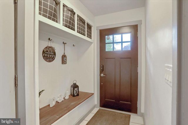 5337 WINDSOR ROAD, Harrisburg, PA 17112