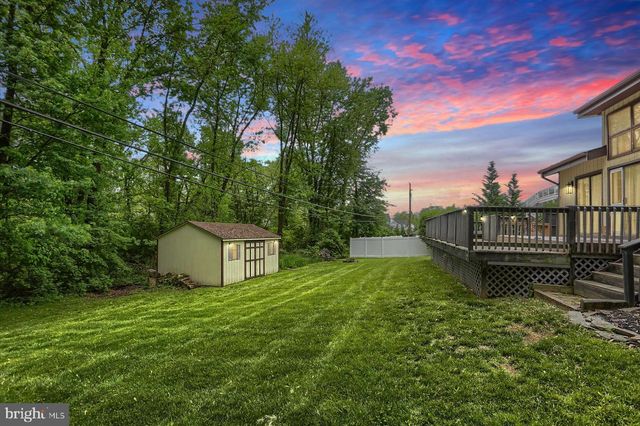 5337 WINDSOR ROAD, Harrisburg, PA 17112