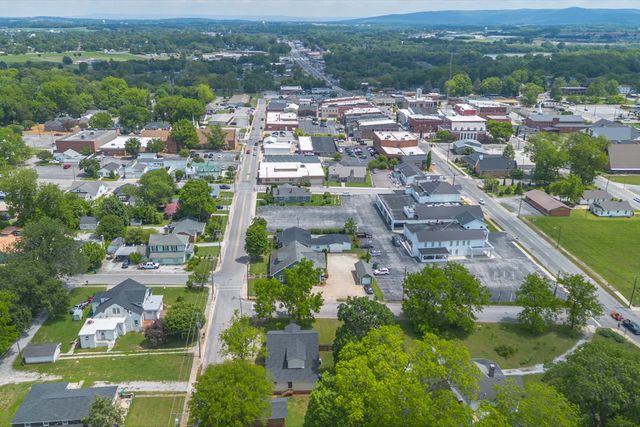 309 2nd Ave, NW, Winchester, TN 37398